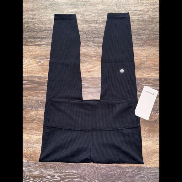 lululemon athletica Pants - Lululemon Wunder Train Ribbed High Rise 28” Black Size 8 NWT